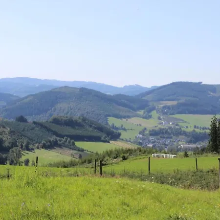 Gemuetliche Am Waldrand Apartamento Eslohe